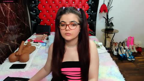 Ana    online show from April 3, 12:14 pm