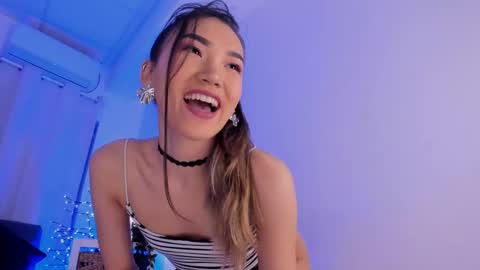 AKITA MEW MEW Follow  online show from February 11, 7:35 am