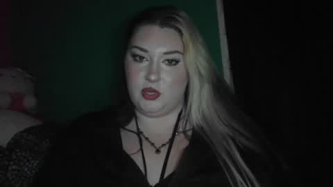 Snapshot of divinedahliaxo chatting on March 9, 7:56 am divinedahliaxo online show from March 9, 7:56 am