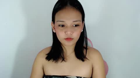 Crystal mae online show from May 19, 3:24 am