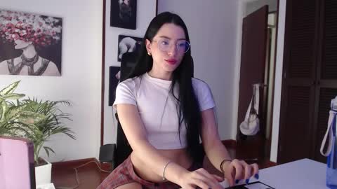 Hera online show from February 16, 12:34 pm