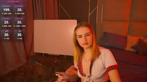 DivineJasss online show from September 21, 8:32 pm