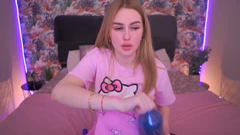 DivineJasss online show from March 12, 12:50 am