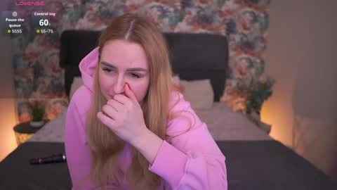 DivineJasss online show from March 31, 7:03 pm