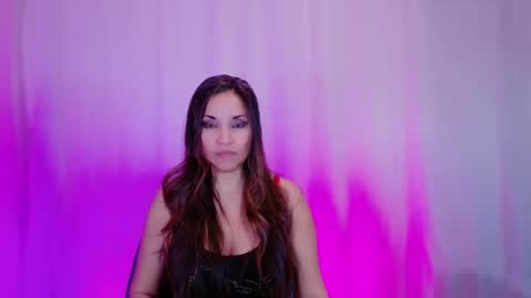 Snapshot of divinelynn chatting on February 2, 3:17 pm DivineLynn online show from February 2, 3:17 pm