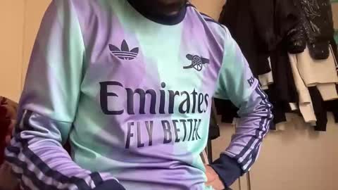 Snapshot of divyesh69 chatting on April 5, 1:41 pm IndianLad online show from April 5, 1:41 pm