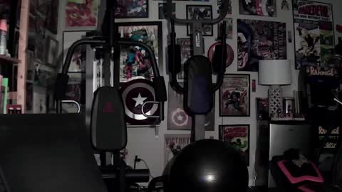 dix_handley_50 online show from April 3, 2:42 am