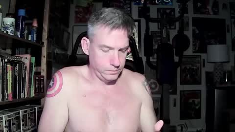Snapshot of dix_handley_50 chatting on May 4, 5:47 am dix_handley_50 online show from May 4, 5:47 am