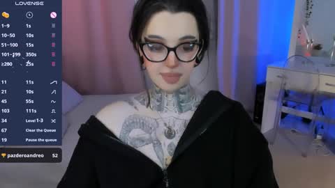 Snapshot of dixipixi_ chatting on April 25, 5:54 am dixipixi_ online show from April 25, 5:54 am