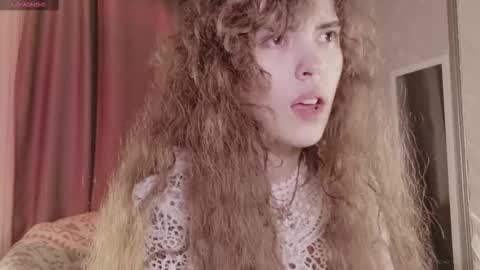 Dizer online show from March 25, 8:37 pm