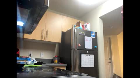 dizzinsweatyy online show from February 14, 11:53 pm