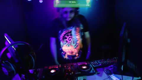 Adrian Arturo online show from January 30, 12:18 am
