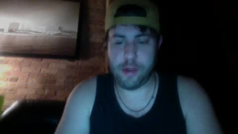 Snapshot of dj_chaterbate chatting on December 20, 9:43 am DJ Chaterbate online show from December 20, 9:43 am