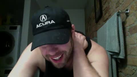 Snapshot of dj_chaterbate chatting on December 21, 7:13 am DJ Chaterbate online show from December 21, 7:13 am