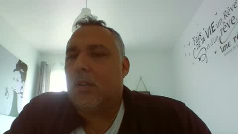 djeauzy77 online show from April 30, 8:42 am