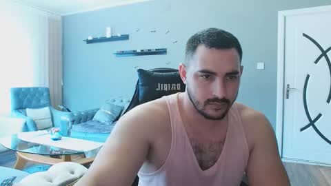 Snapshot of djmute chatting on November 27, 11:34 am STR8 BOYv online show from November 27, 11:34 am