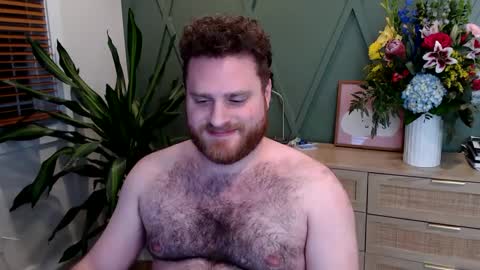 Snapshot of djr818 chatting on February 16, 7:59 am Alpha Dazza online show from February 16, 7:59 am