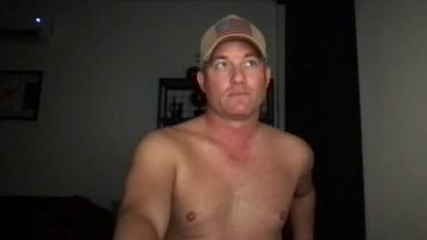 TriflinYoBitch online show from July 3, 6:09 am
