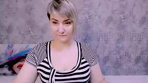 djullia online show from September 25, 6:28 am