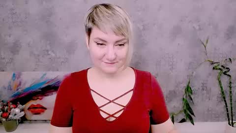 djullia online show from December 18, 6:30 am