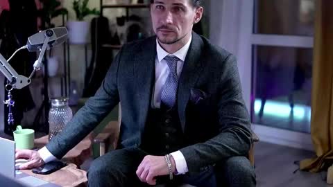 Silverhand online show from October 3, 5:04 am