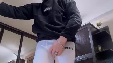 Silverhand online show from March 27, 5:46 am