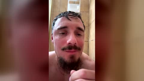 Snapshot of dlicorice chatting on March 12, 1:12 am Liquor D online show from March 12, 1:12 am