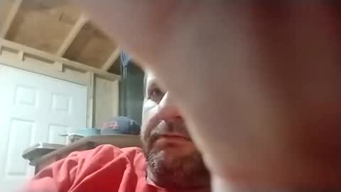 Snapshot of dlkalid20 chatting on February 4, 10:58 pm dlkalid20 online show from February 4, 10:58 pm