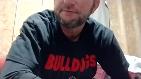 Snapshot of dlkalid20 chatting on February 7, 3:54 am dlkalid20 online show from February 7, 3:54 am