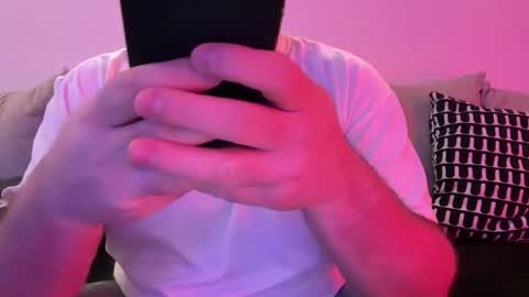 Snapshot of dman3330 chatting on January 15, 3:22 am dman3330 online show from January 15, 3:22 am