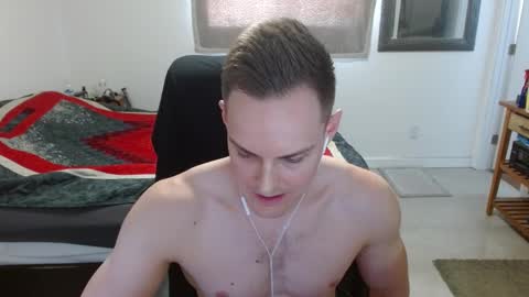 Snapshot of dmoney212 chatting on September 29, 8:46 pm dmoney212 online show from September 29, 8:46 pm