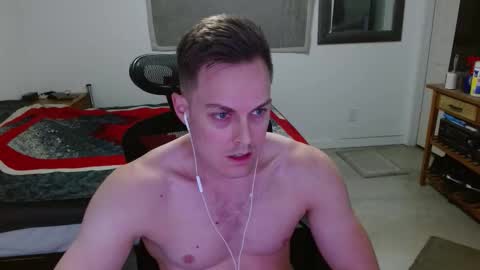 Snapshot of dmoney212 chatting on January 14, 6:30 am dmoney212 online show from January 14, 6:30 am