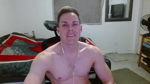 Snapshot of dmoney212 chatting on May 14, 5:58 am dmoney212 online show from May 14, 5:58 am