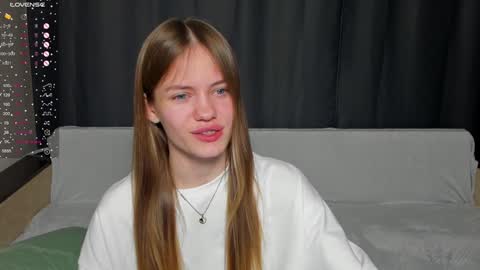 Snapshot of do_dick chatting on January 5, 4:47 am Polly and Kiriko online show from January 5, 4:47 am