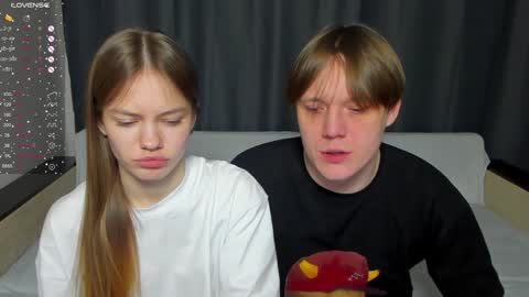 Snapshot of do_dick chatting on January 16, 8:00 am Polly and Kiriko online show from January 16, 8:00 am