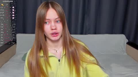 Snapshot of do_dick chatting on February 6, 2:58 pm Polly and Kiriko online show from February 6, 2:58 pm