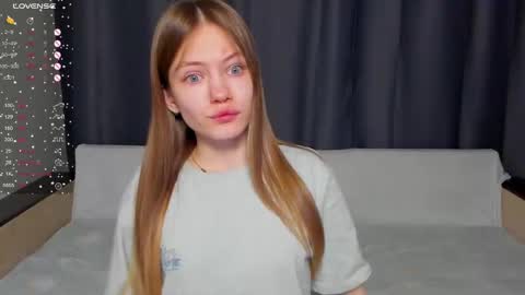 Snapshot of do_dick chatting on February 12, 8:18 pm Polly and Kiriko online show from February 12, 8:18 pm