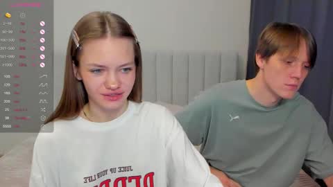 Snapshot of do_dick chatting on October 20, 12:11 am Polly and Kiriko online show from October 20, 12:11 am