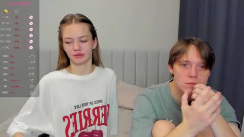 Snapshot of do_dick chatting on October 20, 8:53 pm Polly and Kiriko online show from October 20, 8:53 pm