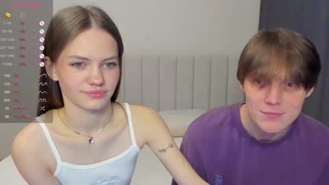 Snapshot of do_dick chatting on November 11, 6:41 pm Polly and Kiriko online show from November 11, 6:41 pm