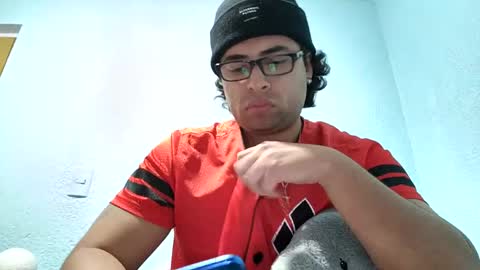Snapshot of docpepino chatting on February 12, 4:23 am MrPepino online show from February 12, 4:23 am