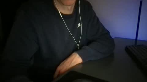 doctor_luv_69 online show from May 12, 10:07 pm