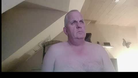 doggy2629 online show from March 5, 9:44 pm