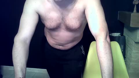 Snapshot of doggydaddi chatting on January 14, 7:38 am Alex online show from January 14, 7:38 am