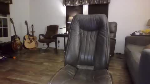 Snapshot of dogluc7 chatting on November 28, 7:11 am dogluc7 online show from November 28, 7:11 am