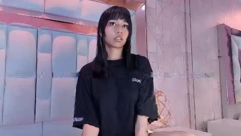    online show from May 2, 8:36 pm