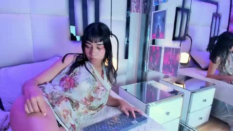    online show from May 19, 9:43 pm