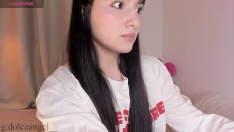 Snapshot of dolceangel__ chatting on June 25, 3:28 am Blair online show from June 25, 3:28 am