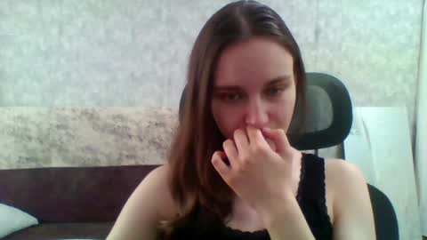 dolcezza_ online show from May 15, 10:55 am
