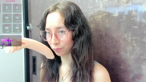 Bella  online show from January 10, 8:37 pm